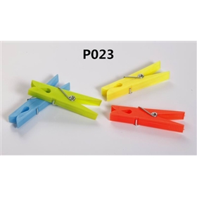 P023
