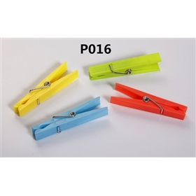 P016