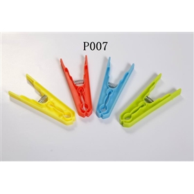 P007