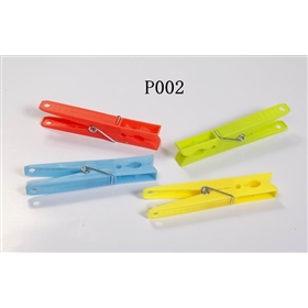 P002